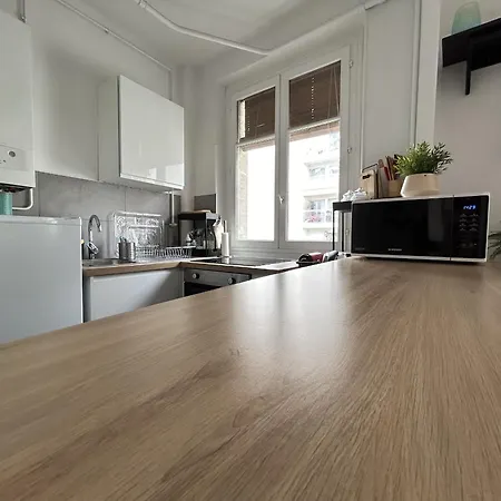 Apartment 15eme Arrondissement De - Majordome A Disposition