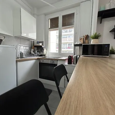 Apartment 15eme Arrondissement De - Majordome A Disposition